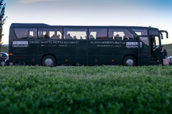 BB&B Hotel Dittaino navetta Sicilia Outlet Village